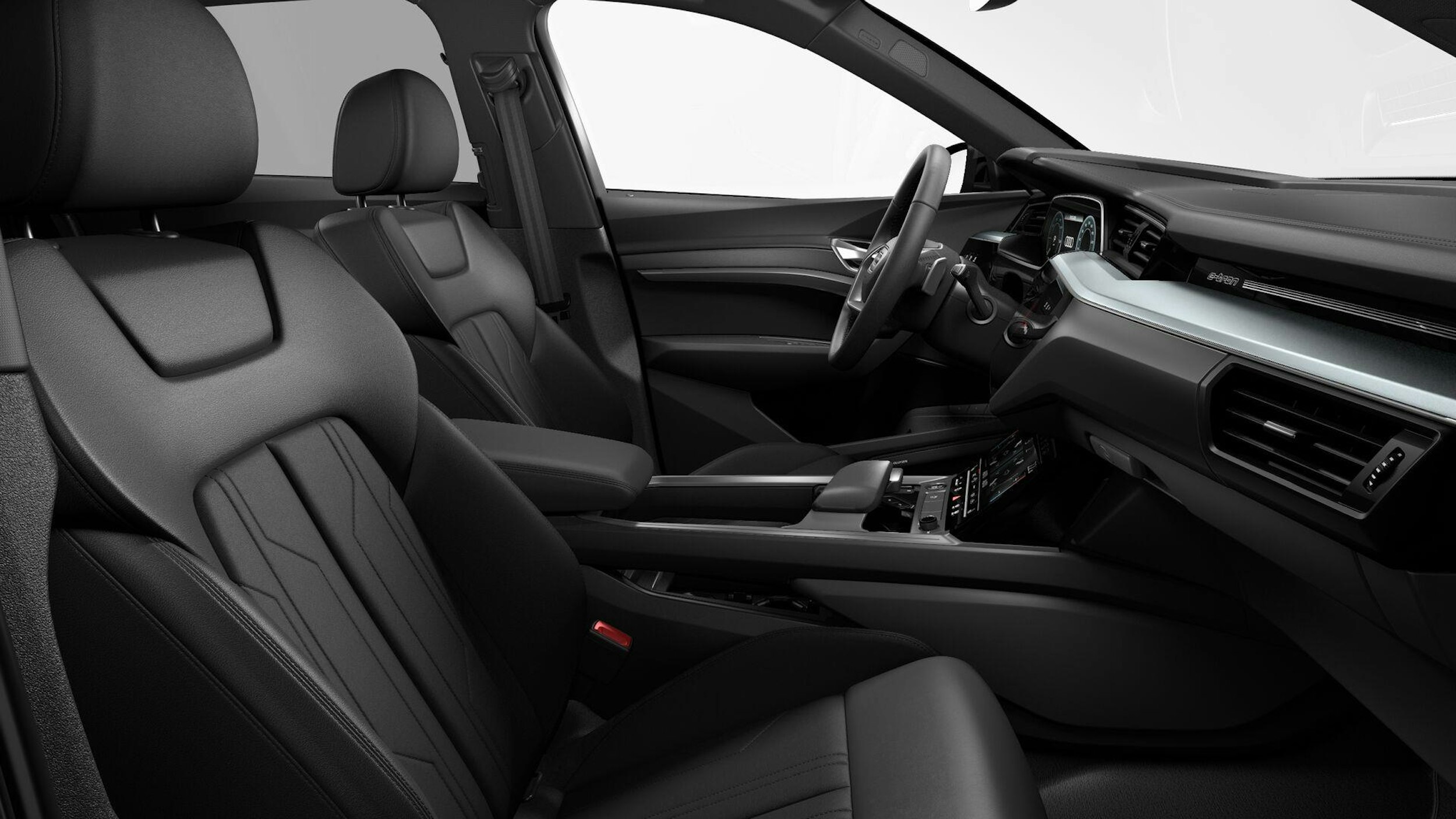 musta Audi e-tron 2023 kuva 7.