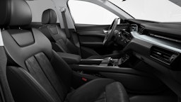 valkoinen Audi e-tron 2023 kuva 7.