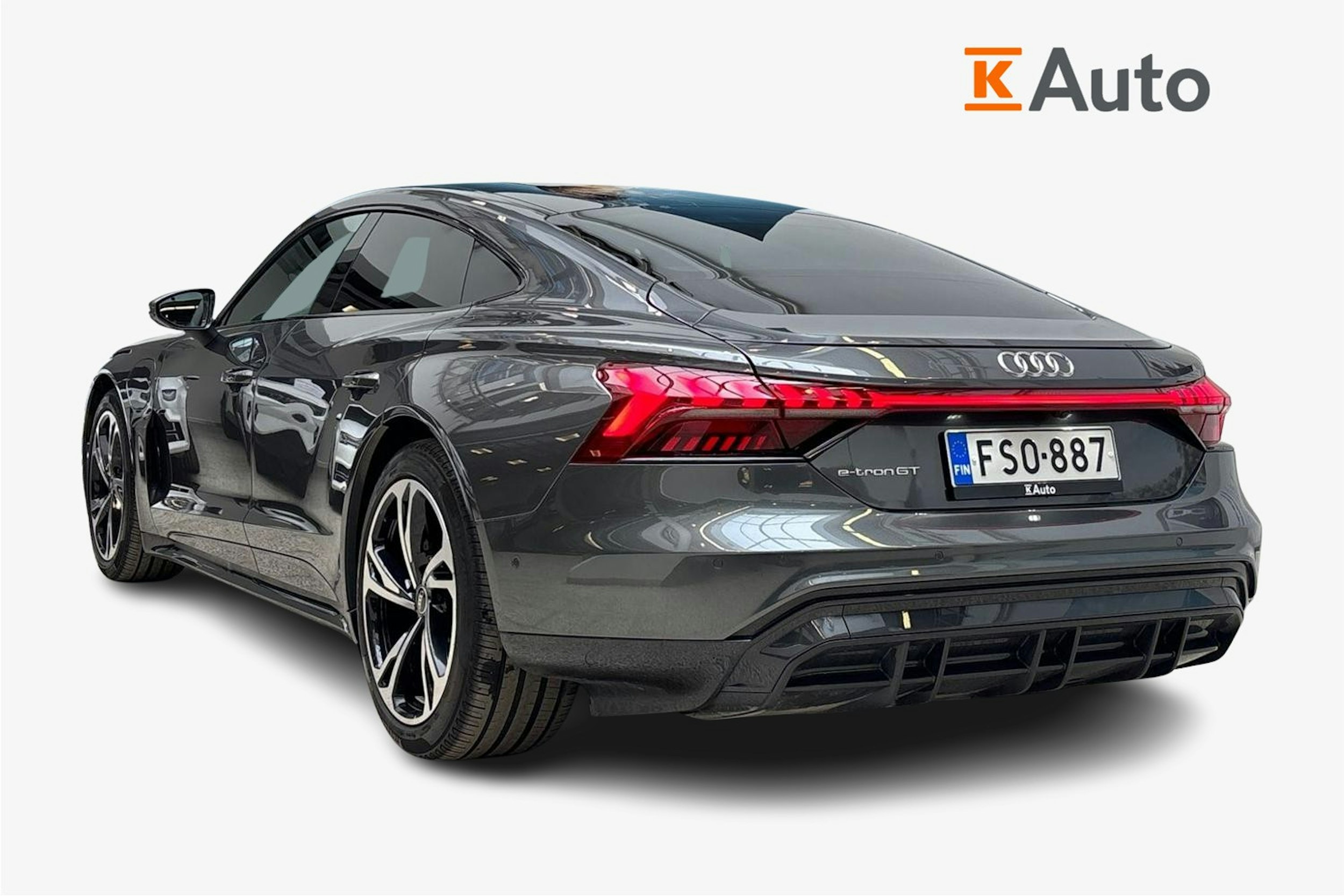 harmaa Audi e-tron 2023 kuva 2.