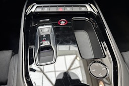 harmaa Audi e-tron 2023 kuva 28.