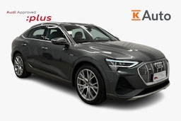 harmaa Audi e-tron 2023 kuva 1.