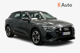 harmaa Audi e-tron 2023 kuva 1.