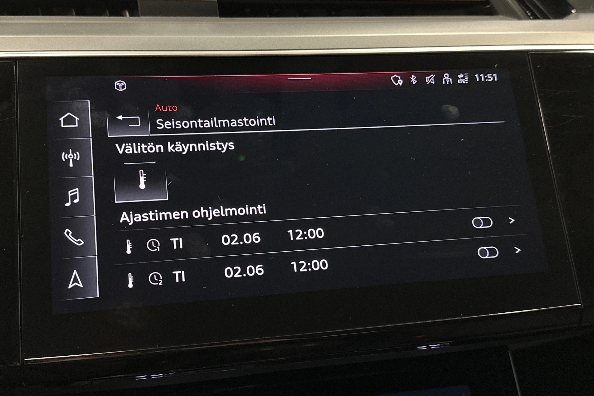 harmaa Audi e-tron 2023 kuva 25.