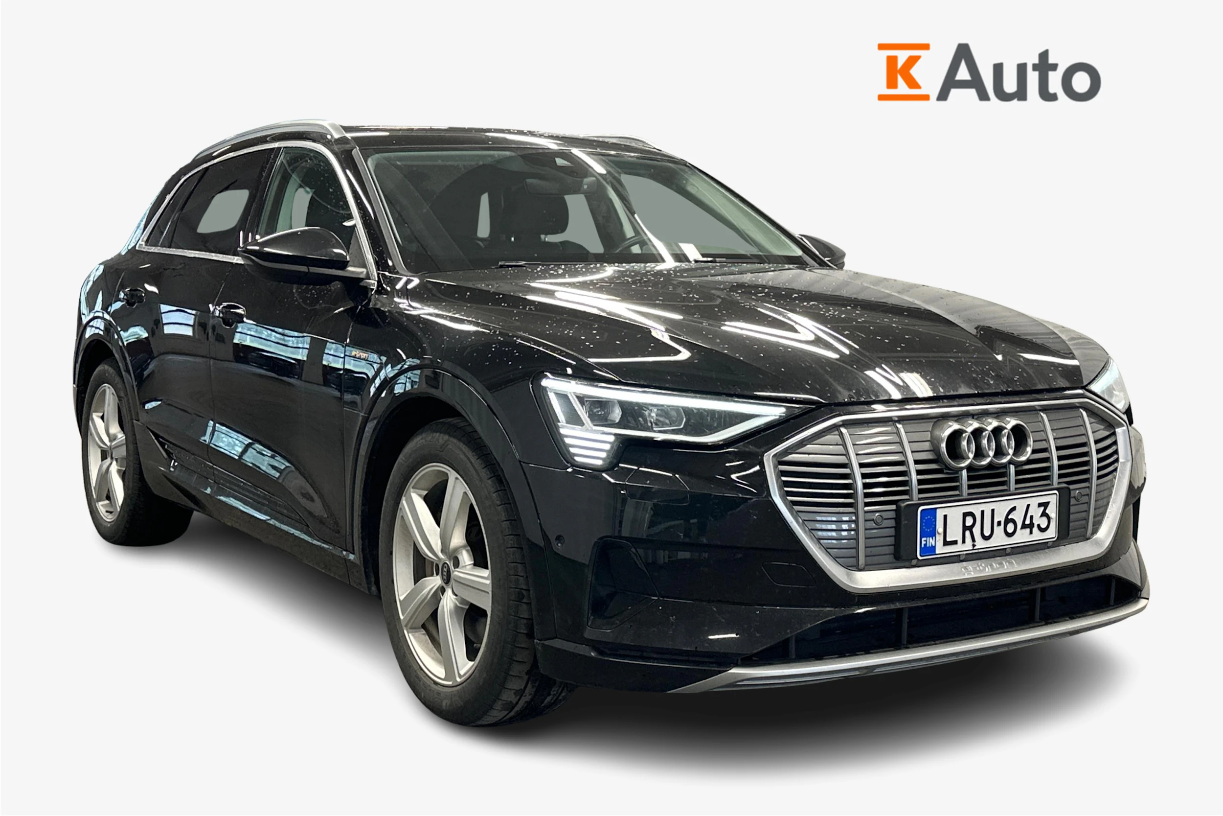 musta Audi e-tron 2023 kuva 1.