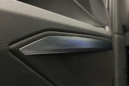 musta Audi e-tron 2023 kuva 29.