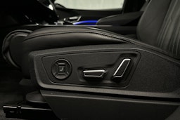 musta Audi e-tron 2023 kuva 30.