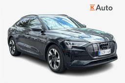 musta Audi e-tron 2023 kuva 1.