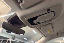 sininen Audi e-tron 2023 kuva 25.