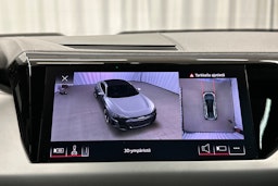 harmaa Audi e-tron 2023 kuva 28.
