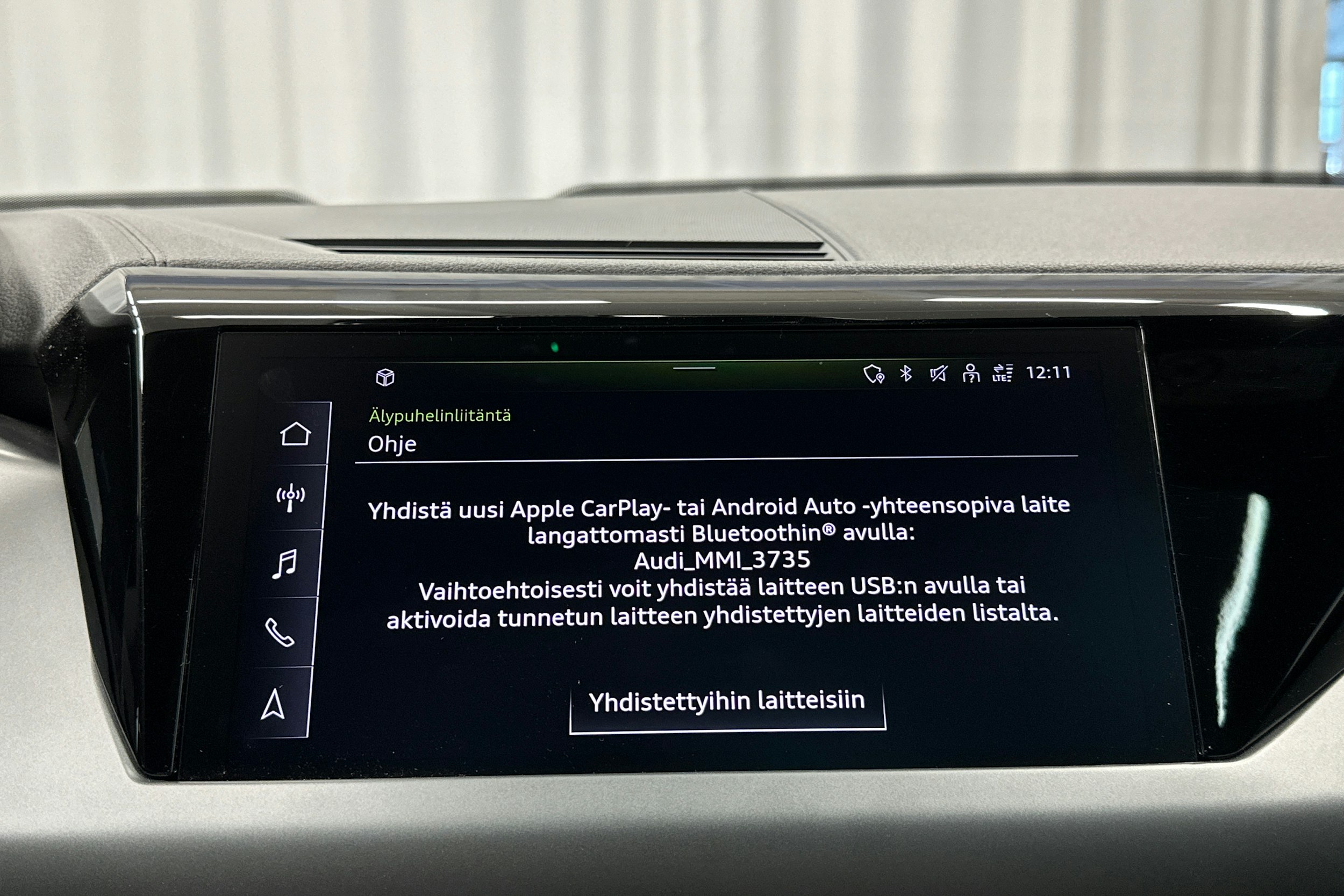 harmaa Audi e-tron 2023 kuva 29.