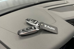 musta Audi e-tron 2023 kuva 38.