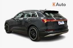 harmaa Audi e-tron 2023 kuva 2.