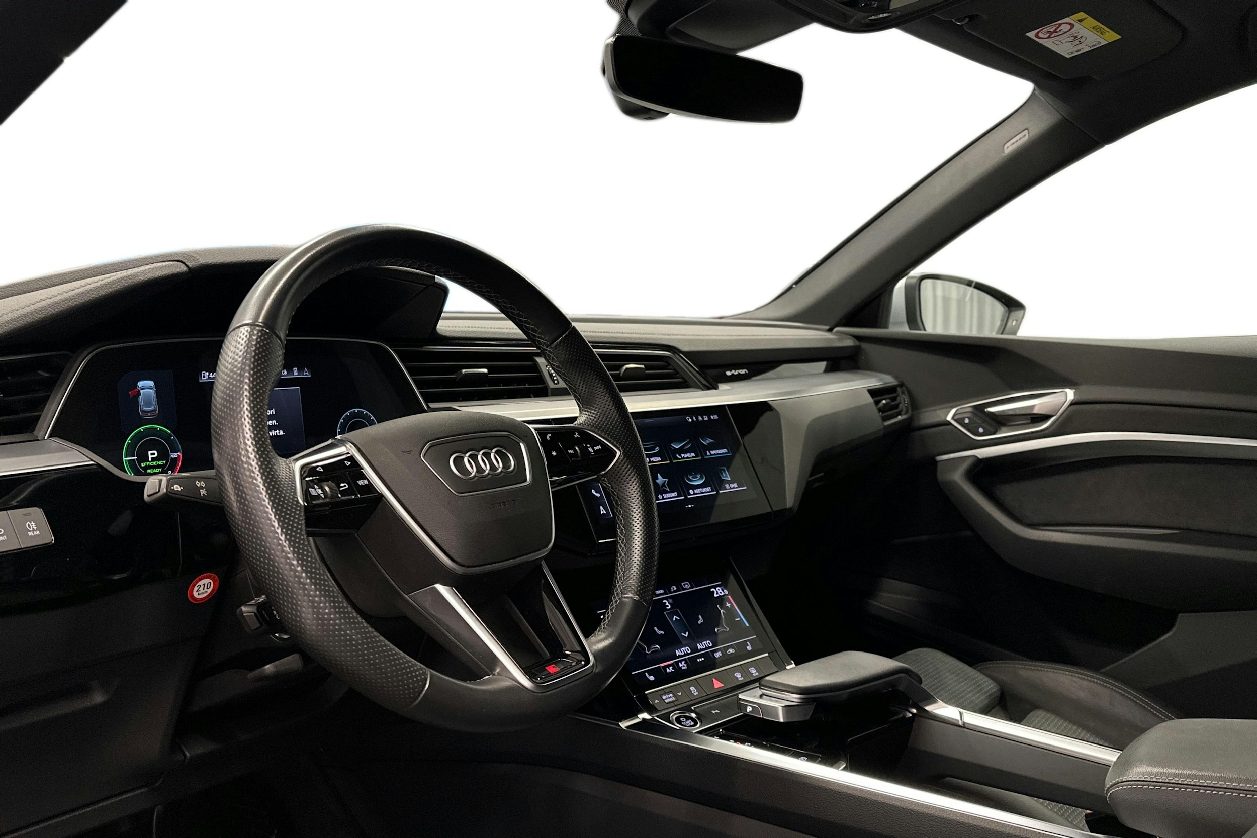 hopea Audi e-tron 2023 kuva 7.