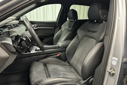 hopea Audi e-tron 2023 kuva 15.