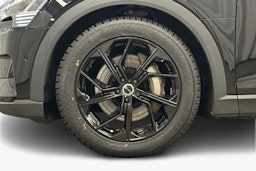 musta Audi e-tron 2023 kuva 11.