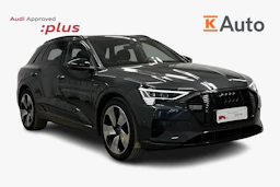harmaa Audi e-tron 2023 kuva 1.