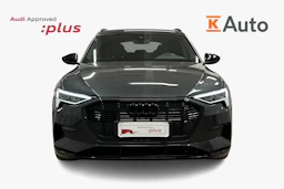 harmaa Audi e-tron 2023 kuva 4.