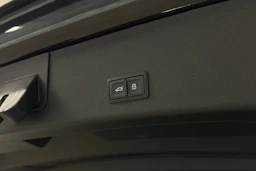 harmaa Audi e-tron 2023 kuva 27.