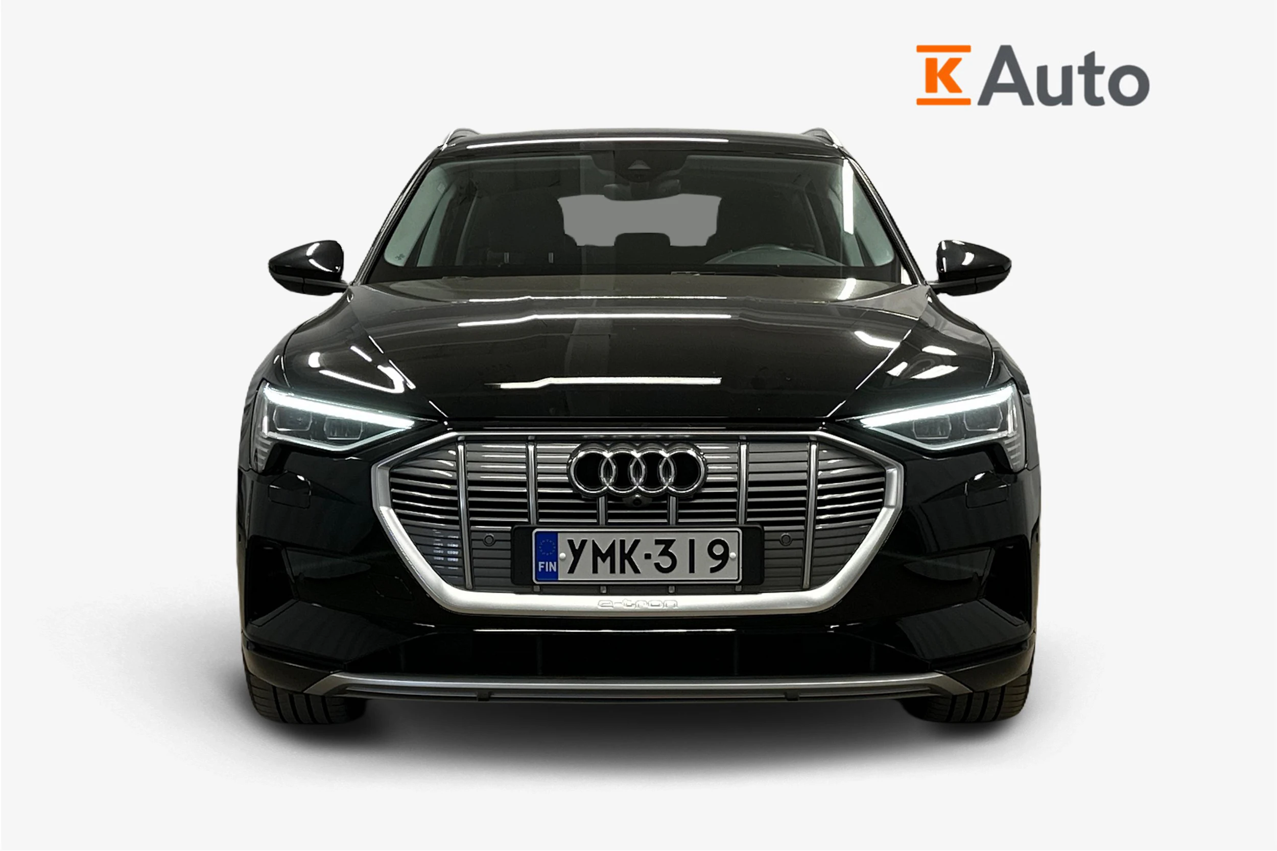 musta Audi e-tron 2023 kuva 4.