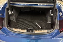 sininen Audi e-tron GT 2021 kuva 14.