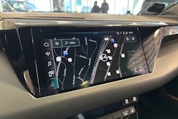 musta Audi e-tron GT 2021 kuva 18.