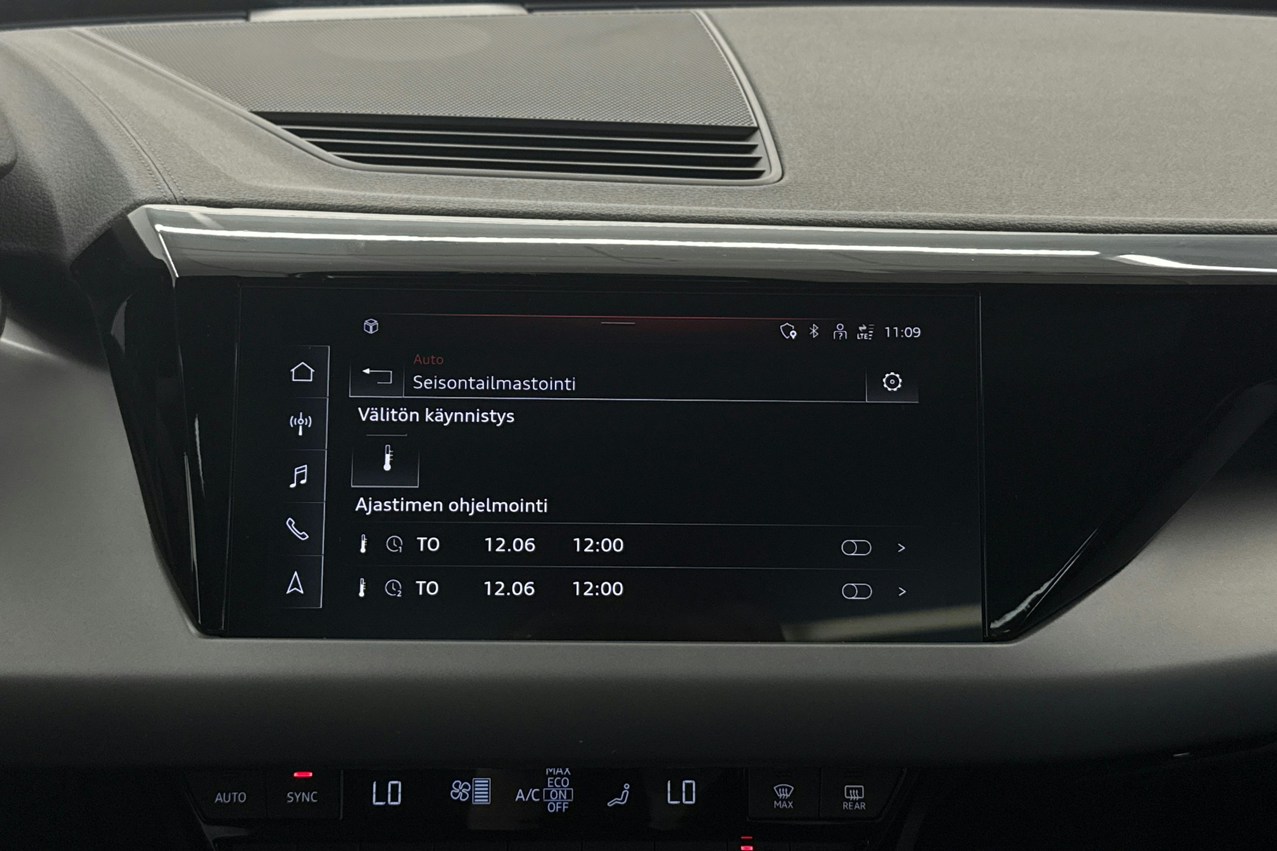 harmaa Audi e-tron GT 2022 kuva 14.