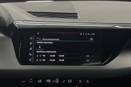 harmaa Audi e-tron GT 2022 kuva 14.