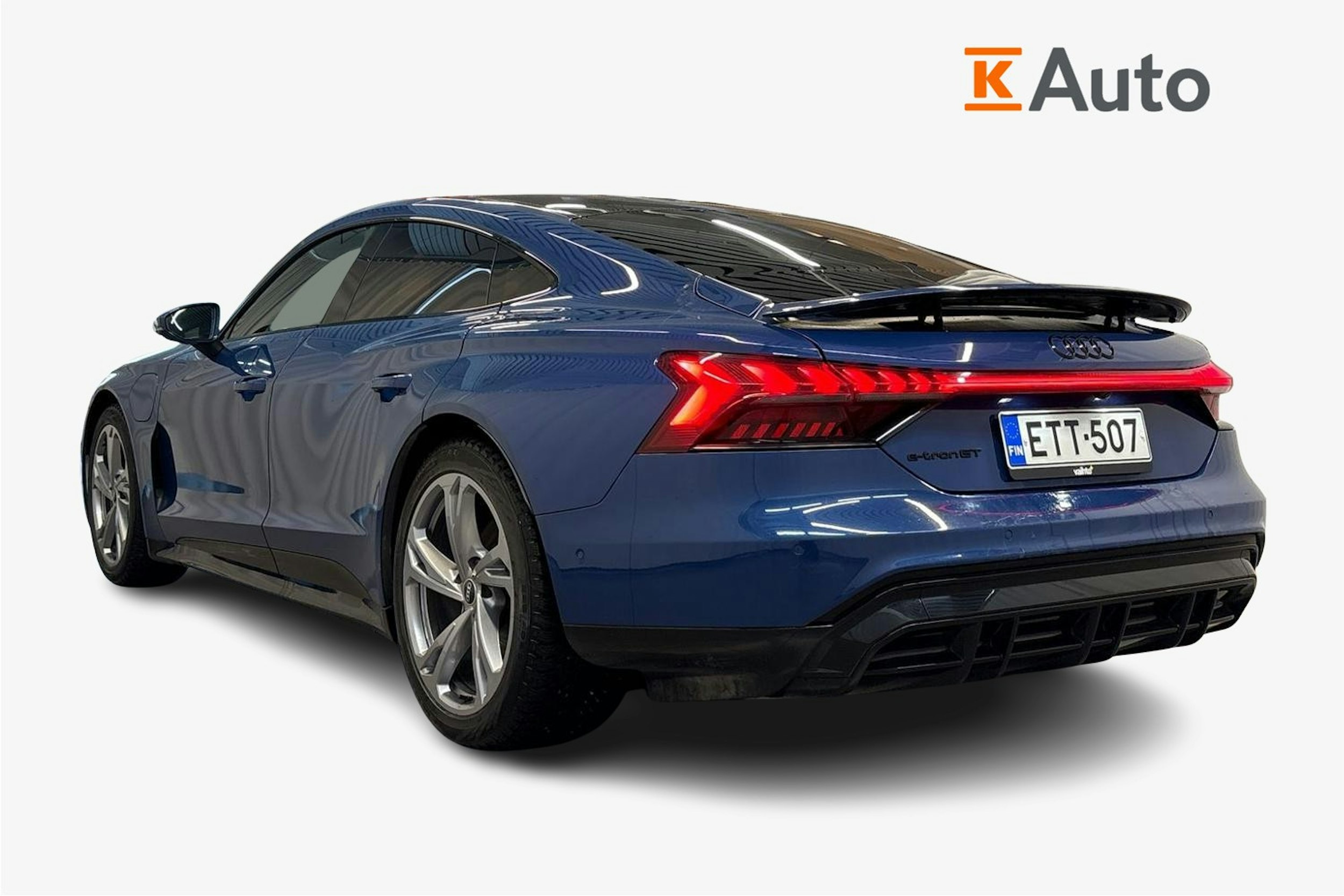 sininen Audi e-tron GT 2022 kuva 2.