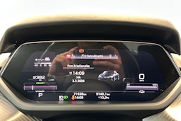 sininen Audi e-tron GT 2022 kuva 15.