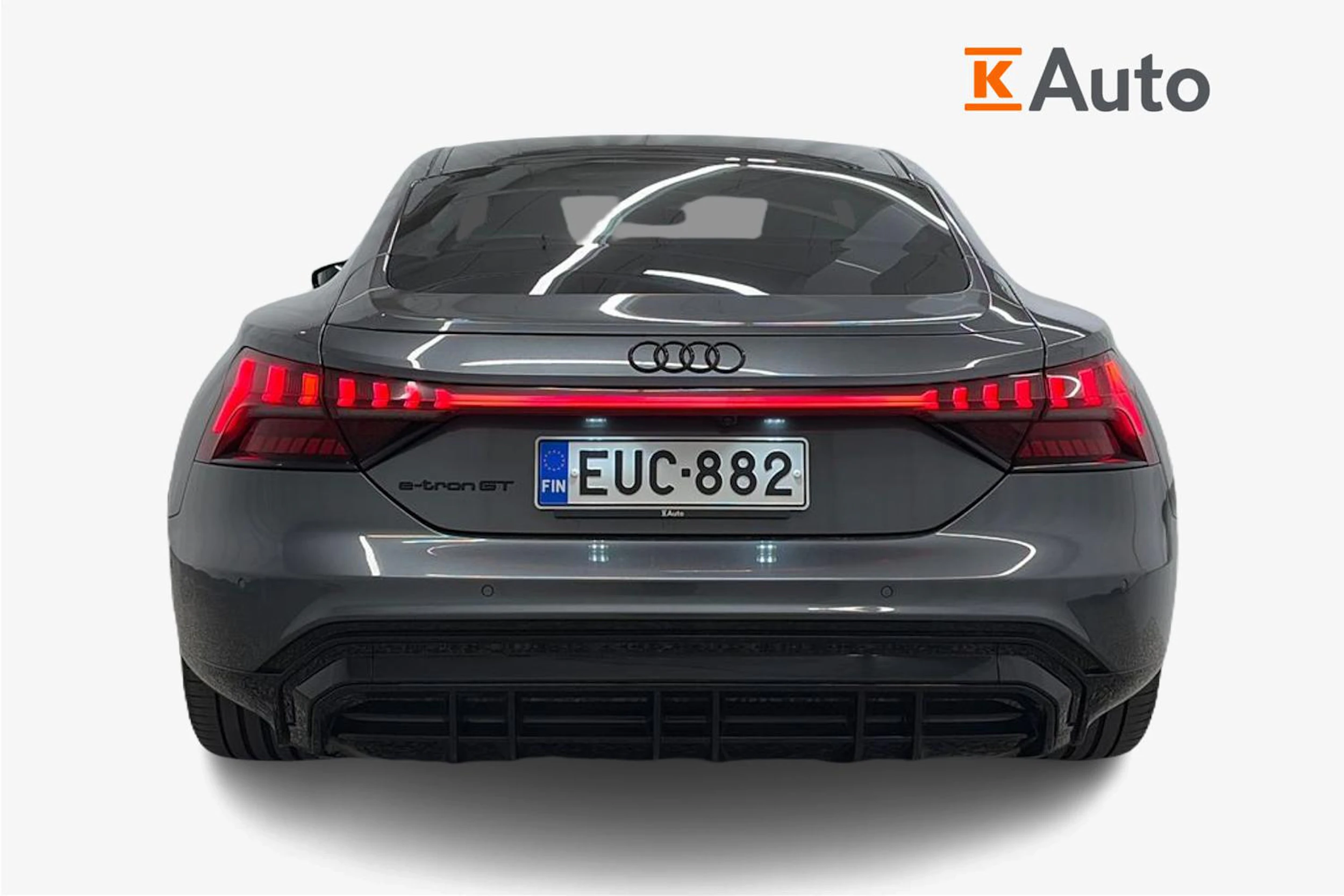 Harmaa Audi e-tron GT 2022 kuva 4.