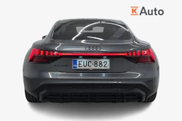 Harmaa Audi e-tron GT 2022 kuva 4.