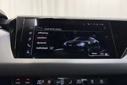 Harmaa Audi e-tron GT 2022 kuva 27.