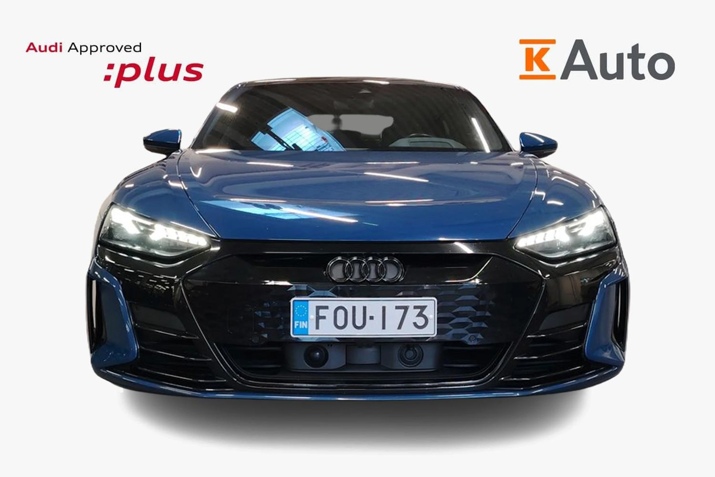 Sininen Audi e-tron GT 2022 kuva 4.