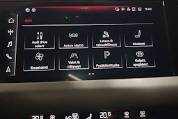 Sininen Audi e-tron GT 2022 kuva 20.