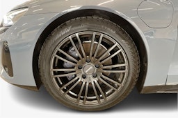 met. harmaa Audi e-tron GT 2022 kuva 11.