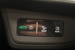 met. harmaa Audi e-tron GT 2022 kuva 24.