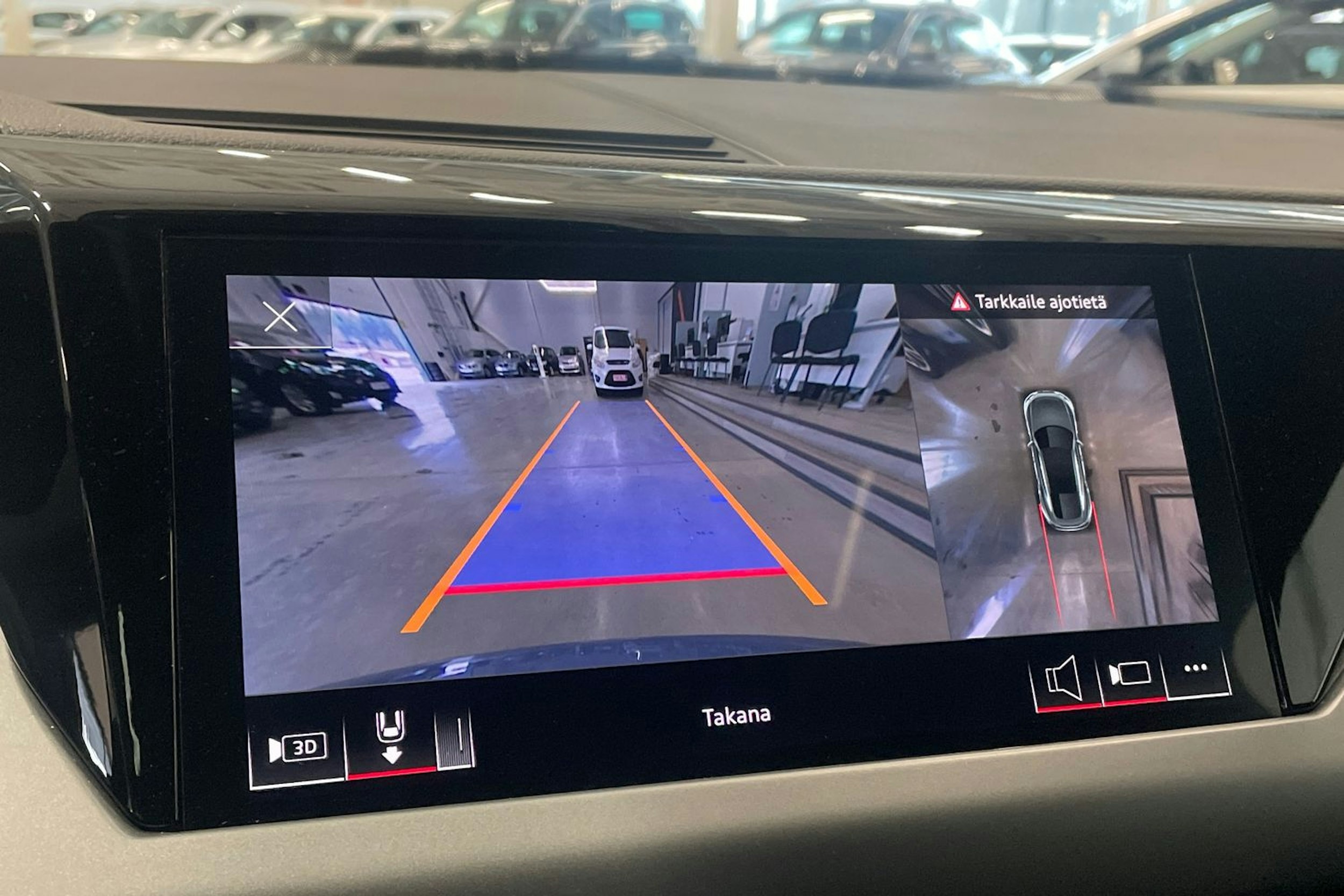 met. harmaa Audi e-tron GT 2022 kuva 25.