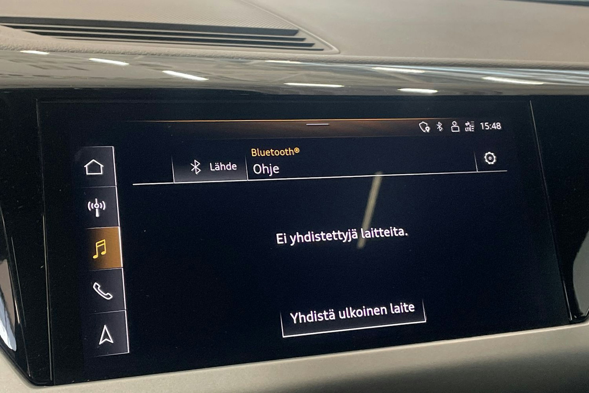 met. harmaa Audi e-tron GT 2022 kuva 31.