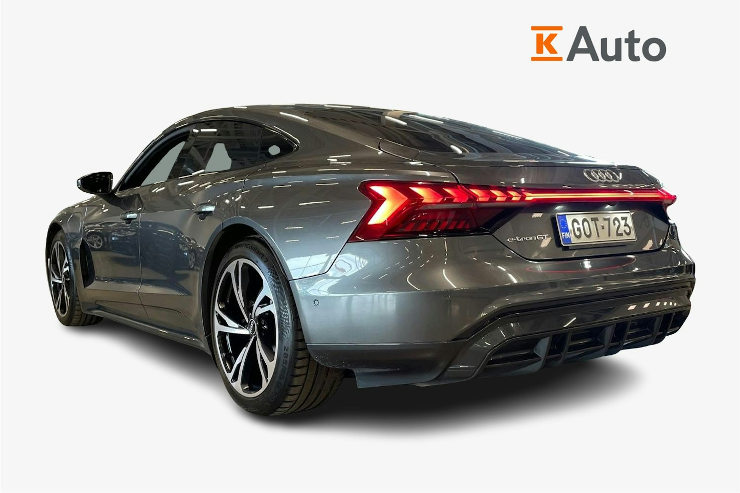 harmaa Audi e-tron GT 2022 kuva 2.