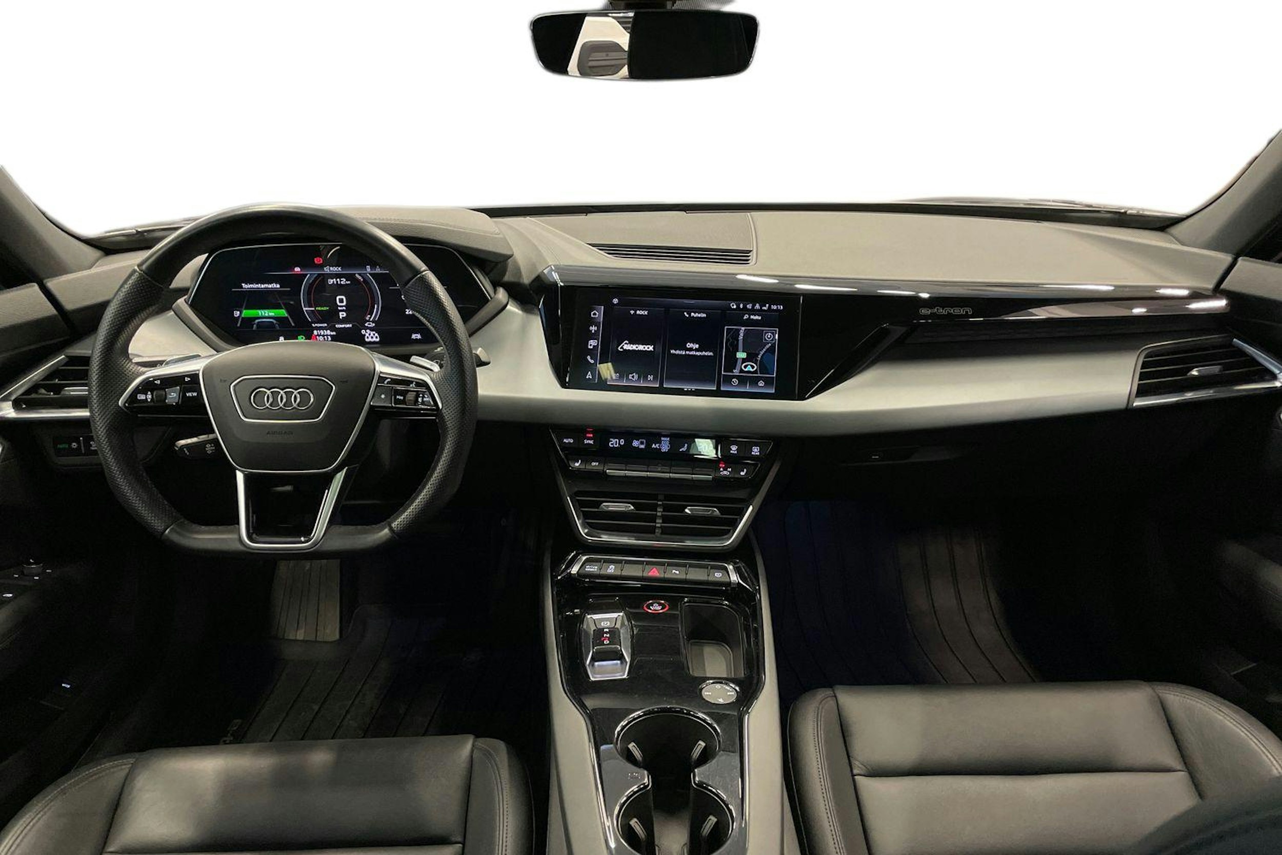 Harmaa Audi e-tron GT 2022 kuva 9.