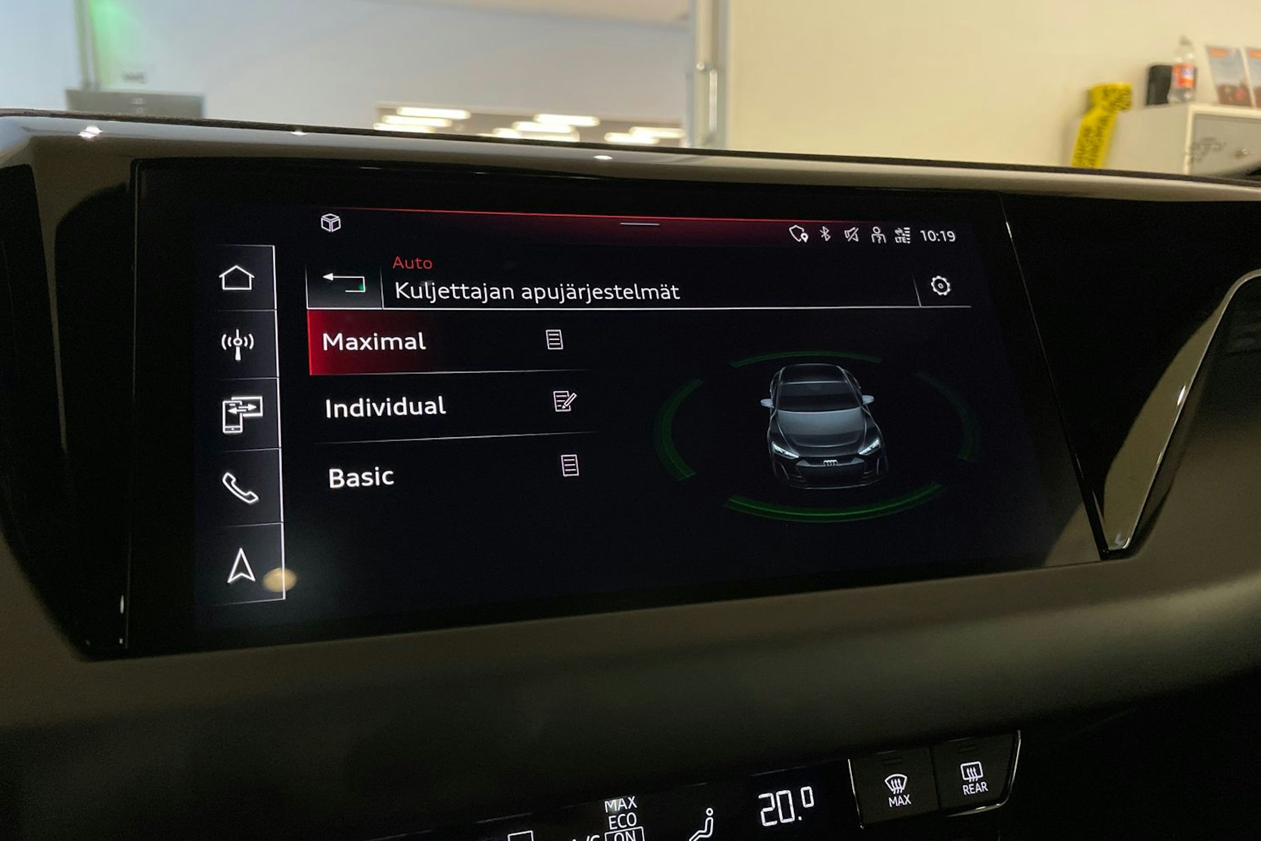 Harmaa Audi e-tron GT 2022 kuva 21.