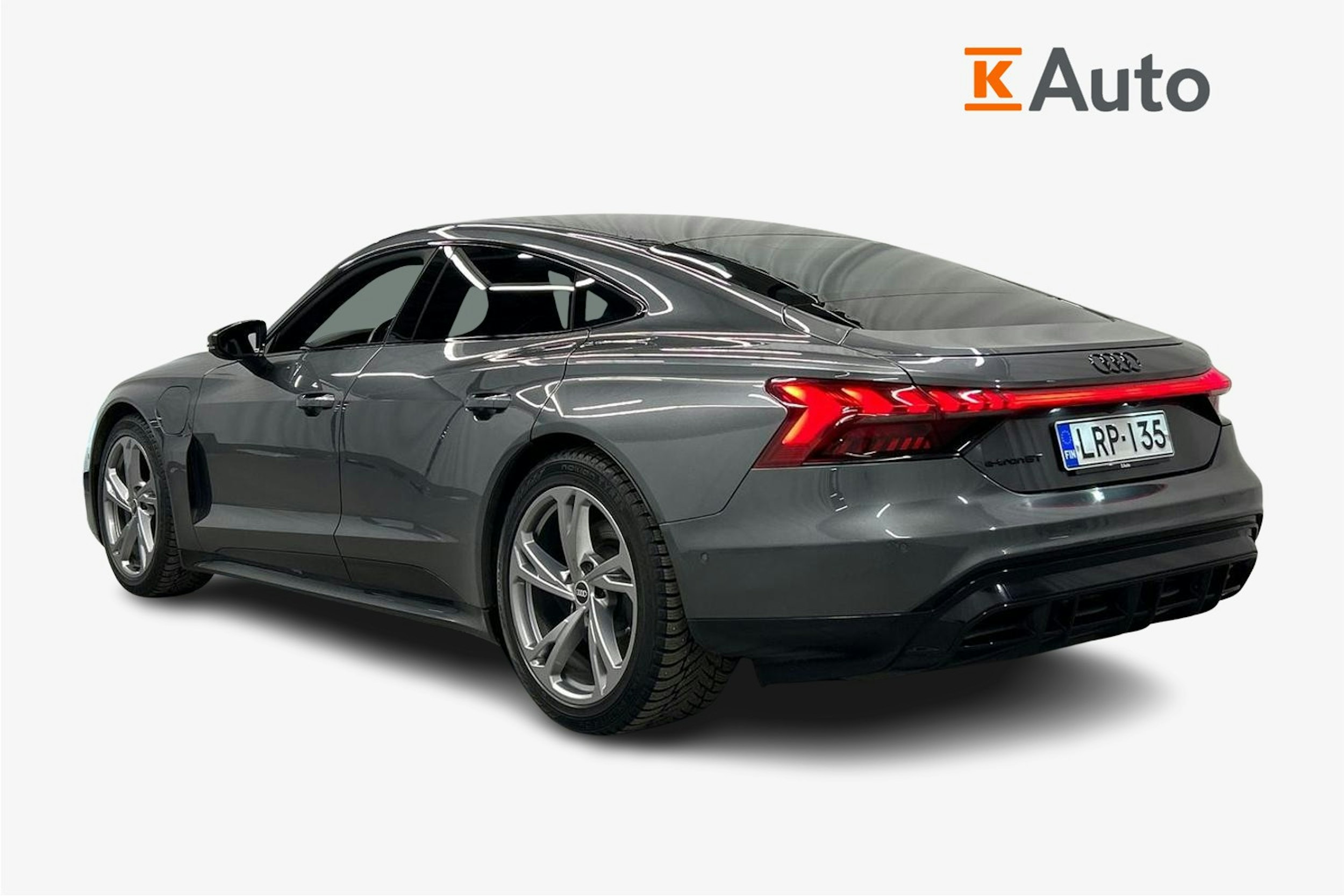 harmaa Audi e-tron GT 2022 kuva 2.