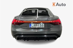 harmaa Audi e-tron GT 2022 kuva 3.