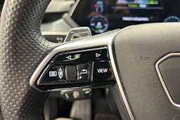 harmaa Audi e-tron GT 2022 kuva 22.