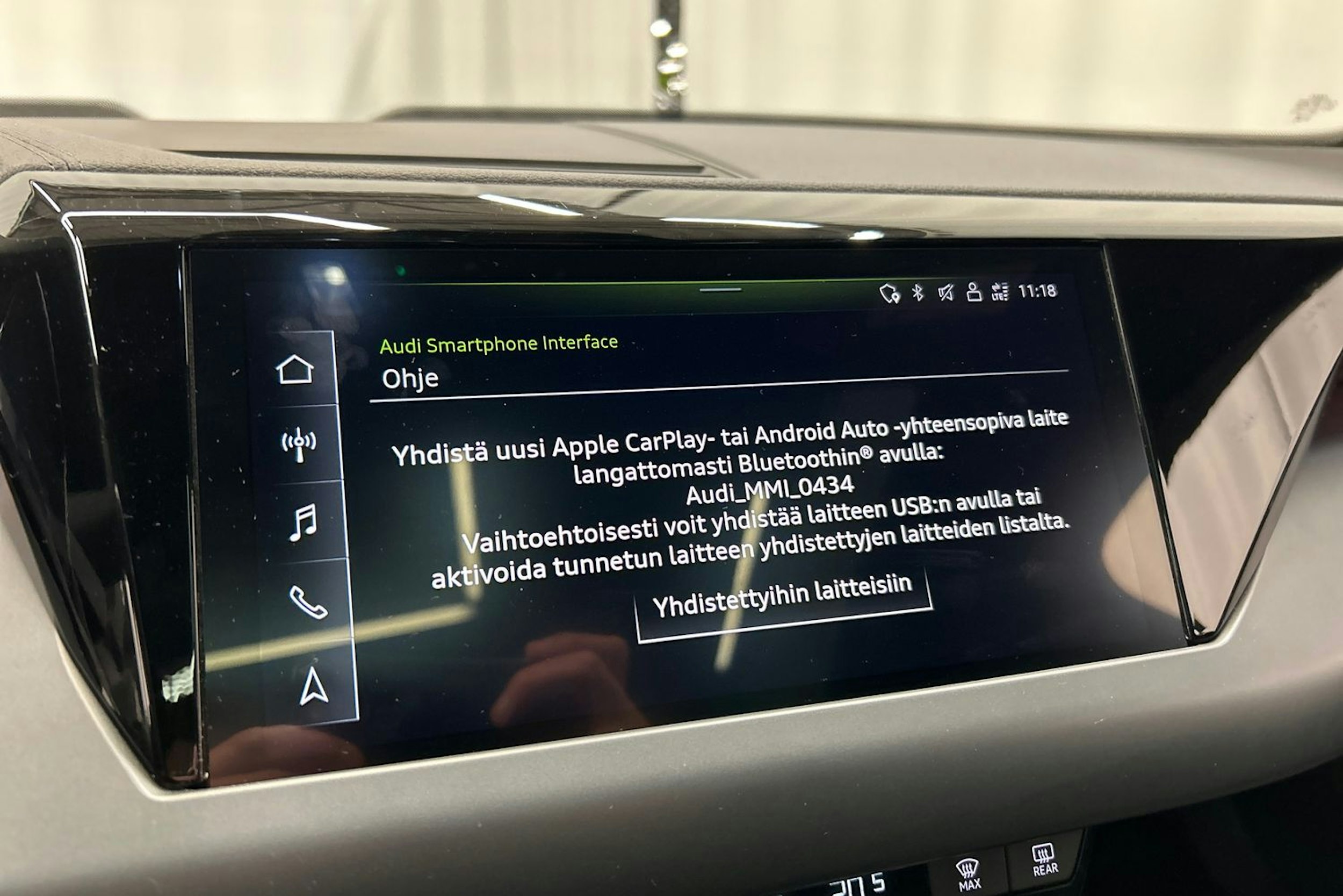 harmaa Audi e-tron GT 2022 kuva 29.