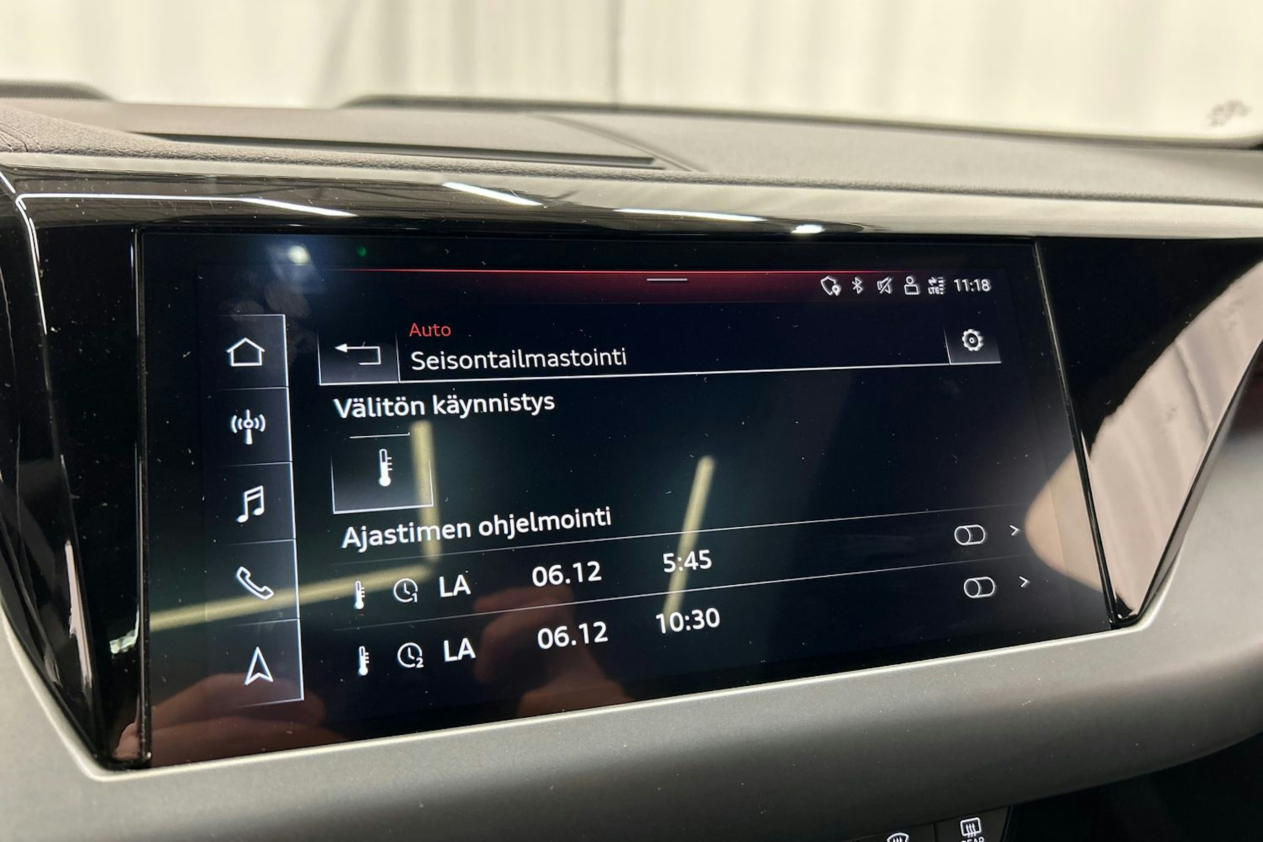 harmaa Audi e-tron GT 2022 kuva 30.