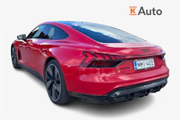 punainen Audi e-tron GT 2022 kuva 2.