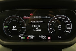 harmaa Audi e-tron GT 2022 kuva 21.