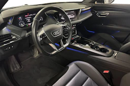 harmaa Audi e-tron GT 2022 kuva 3.