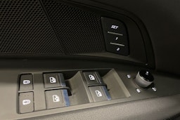 musta Audi e-tron GT 2022 kuva 41.